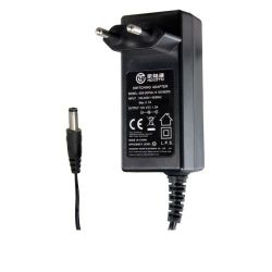 DC1215 - Alimentateur électronique, 12 V / 1500 mA, Dimensions…