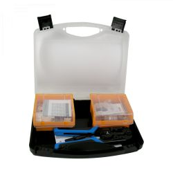 Kit de conectores de dados RJ45 - UTP Cat 6. Caixa, 50 conectores machos, 15 fêmeas, 10 flanges, 1 crimpador Televés